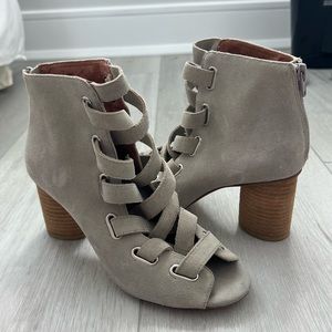 jeffrey campbell booties